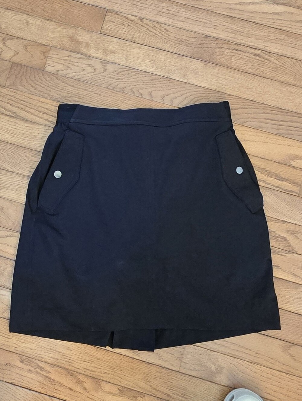 Athleta Black Vienna Cargo Skort Skirt Sz 8